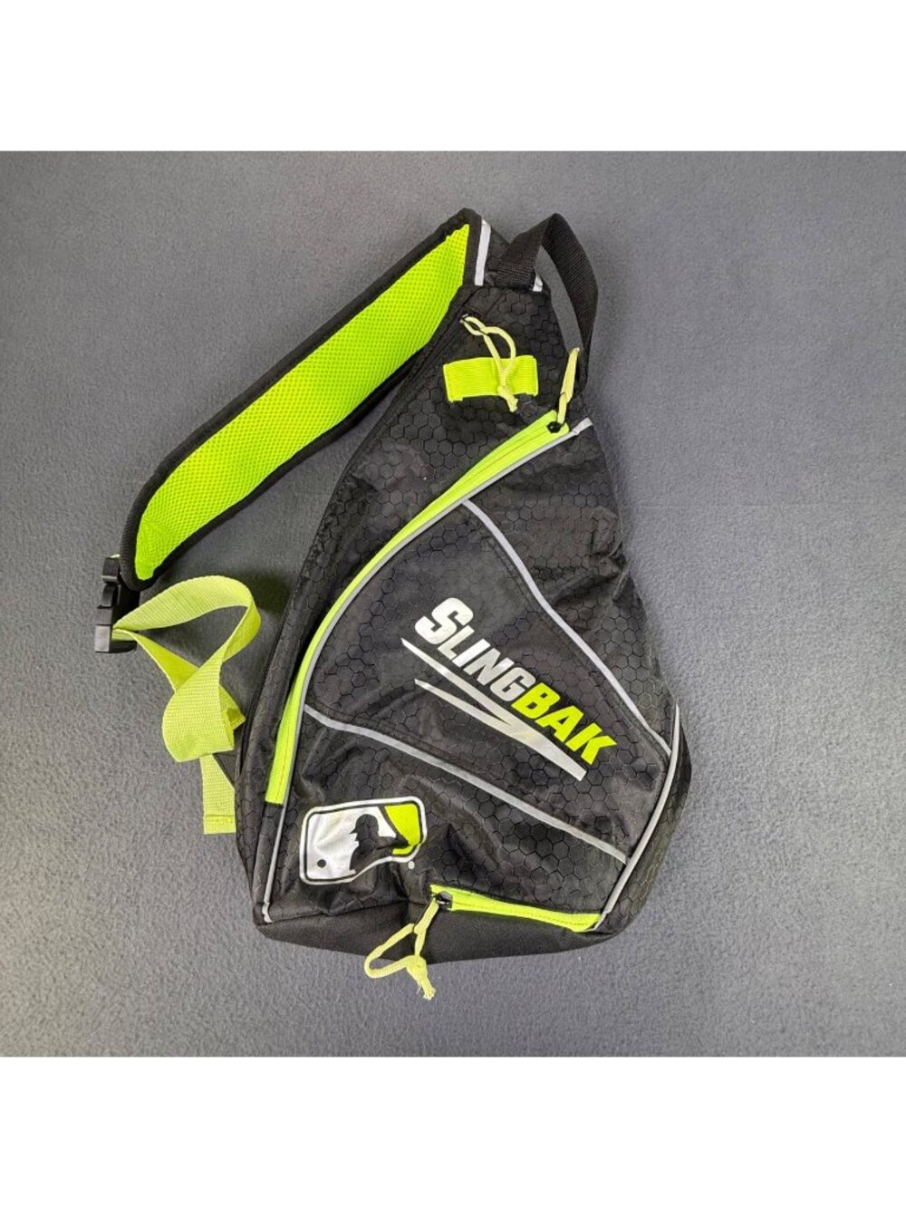 FRANKLIN SPORTS MLB MULTI PURPOSE SLINGBAK EQUIPMENT CARRY BAG BLACK/YELLOW